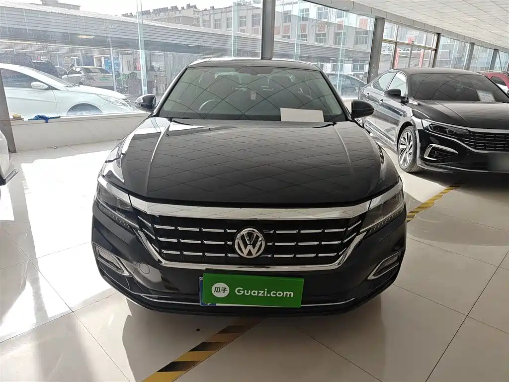 Passat 2019 330TSI Deluxe Edition National VI купить на сайте DeffCars