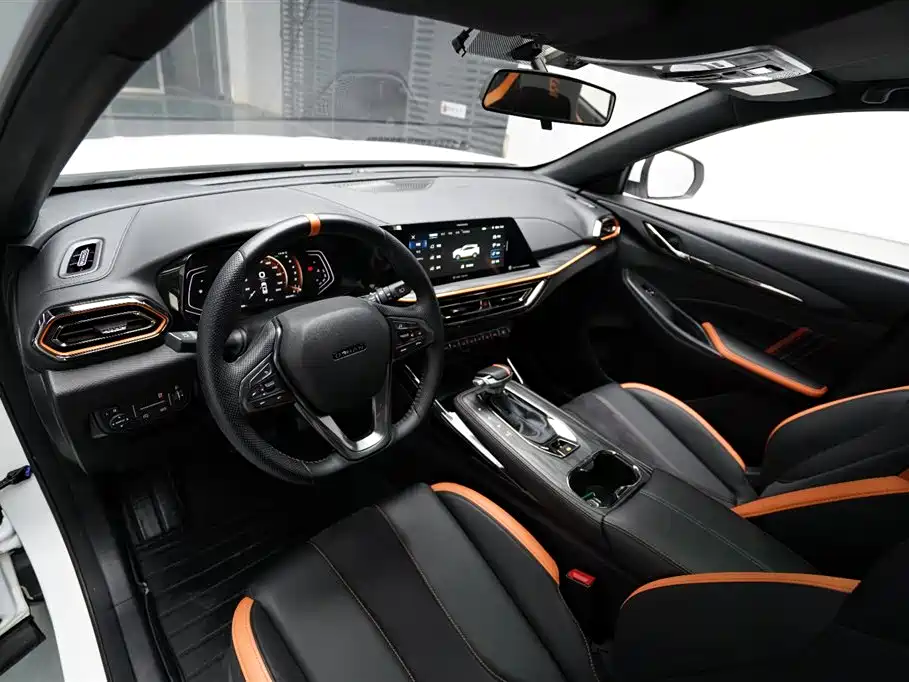 Changan Auchan X5 2022 Sports Edition 1.5T DCT Tornado Charge купить на сайте DeffCars