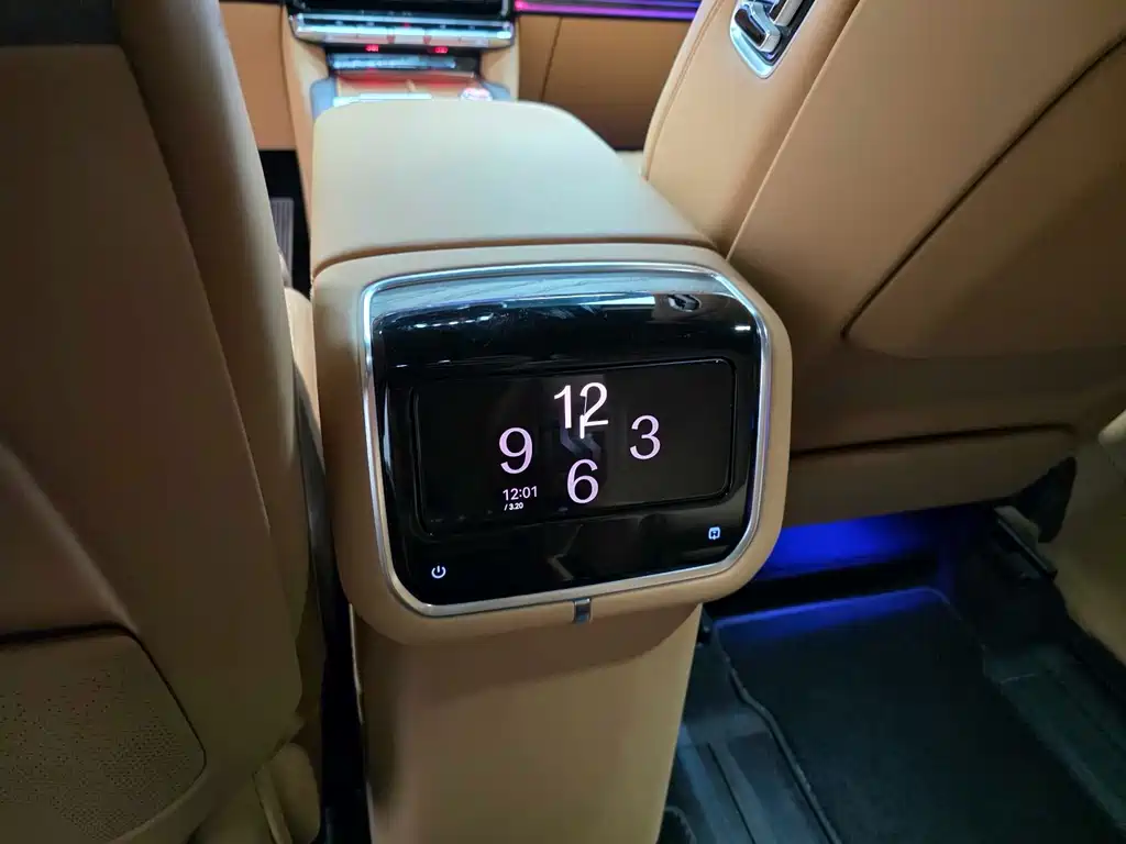 JiKr 9X 2025 Ultra Edition 70kWh купить на сайте DeffCars