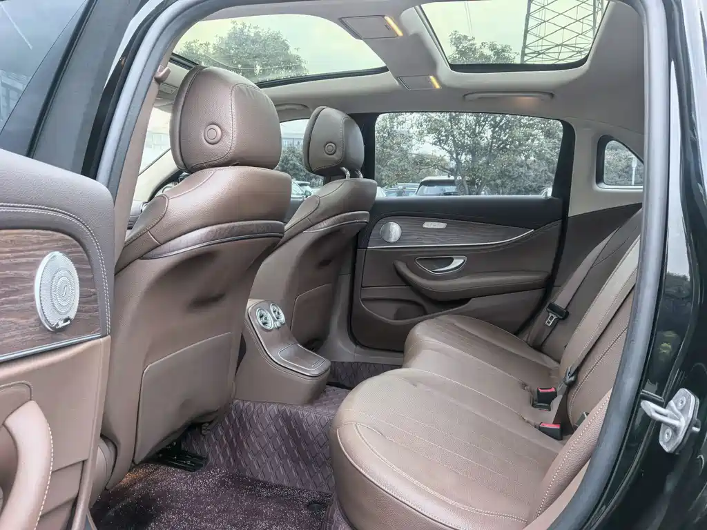 Mercedes-Benz E-Class 2021 E 300 L Fashion Model купить на сайте DeffCars