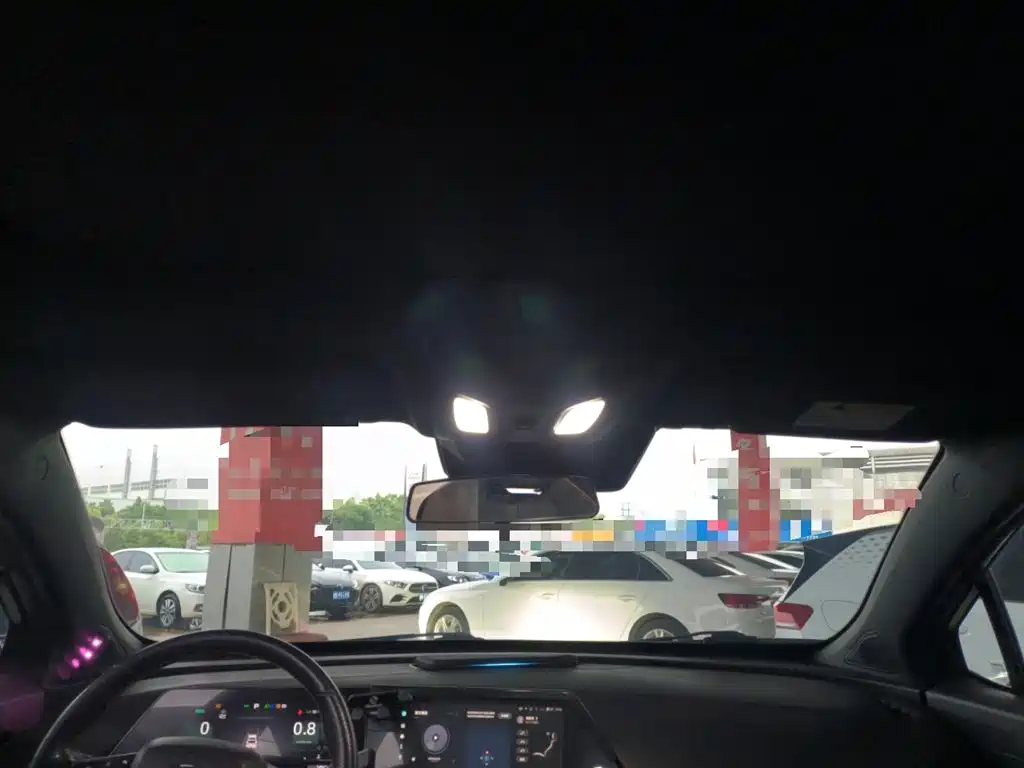 Changan UNI-T 2022 1.5T premium model купить на сайте DeffCars