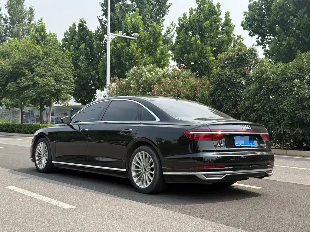 Audi A8 2021 A8L 50 TFSI quattro comfort type купить на сайте DeffCars