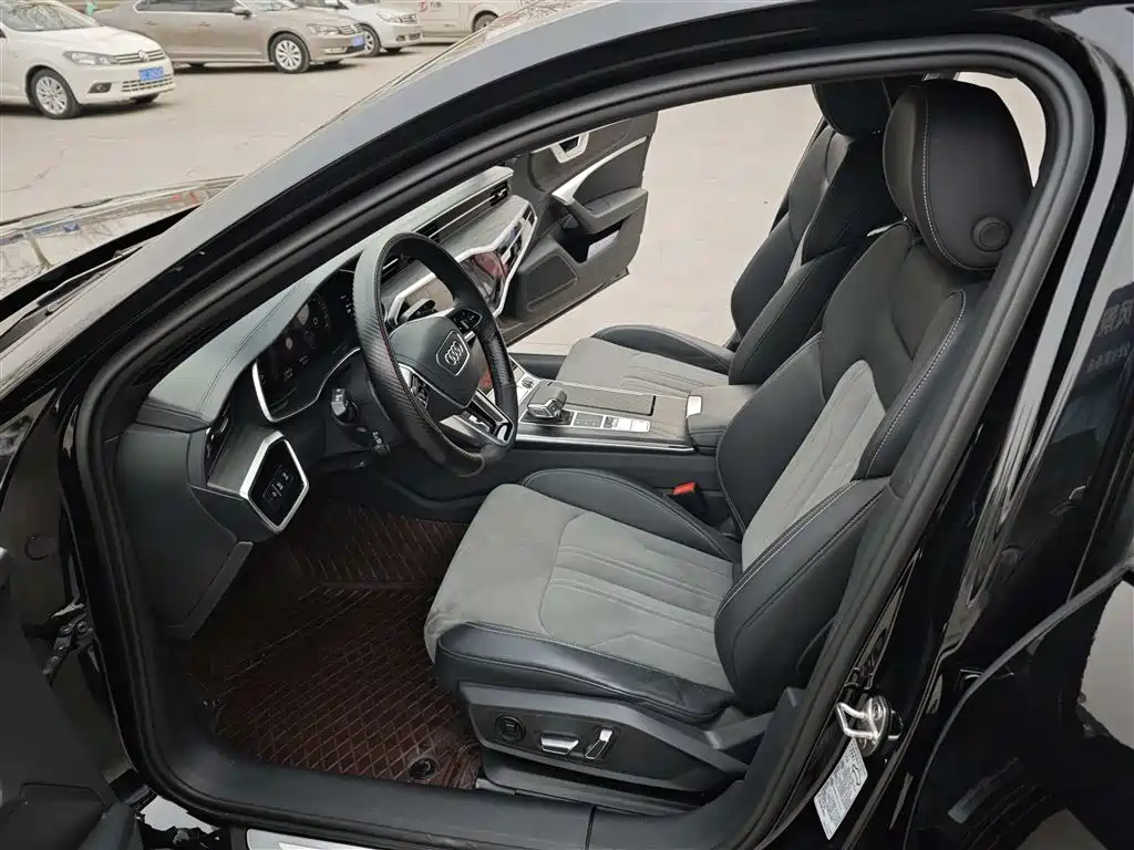 Audi A6L 2024 45 TFSI quattro premium dynamic model купить на сайте DeffCars