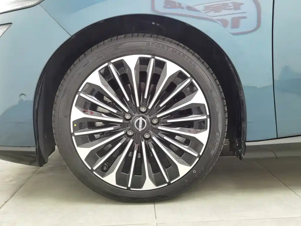 Nissan N7 2025 625 Max купить на сайте DeffCars