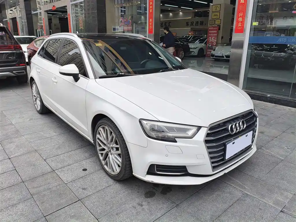 Audi A3 2018 30th Anniversary Model Sportback 35 TFSI Fashion Model купить на сайте DeffCars