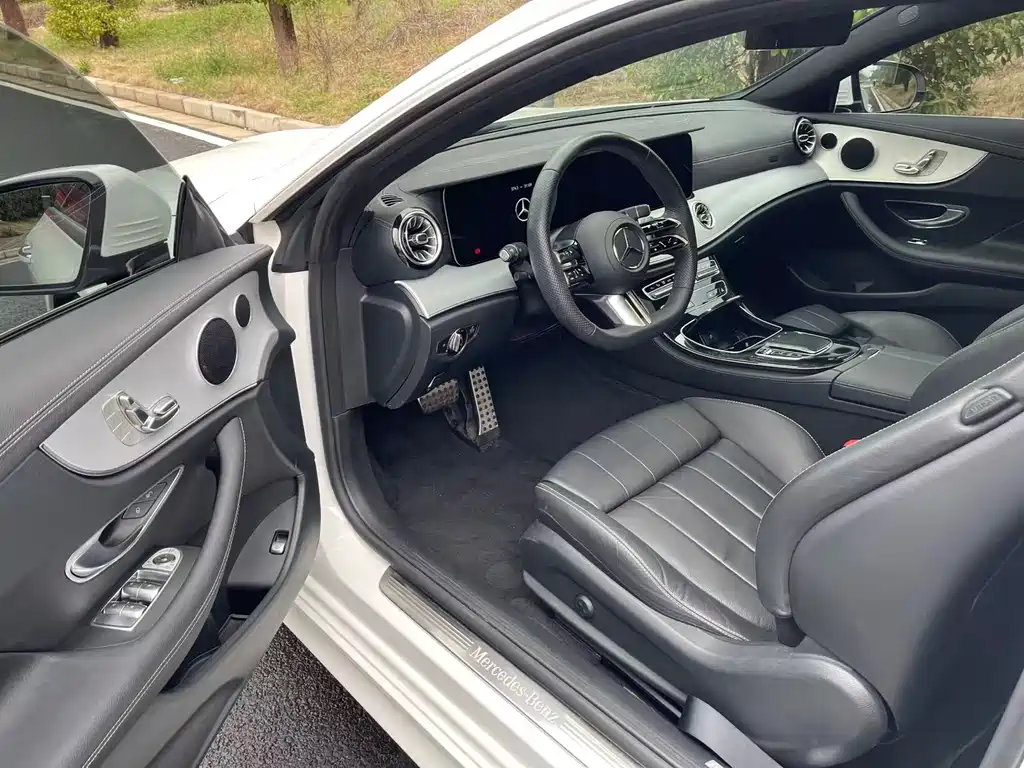 Mercedes-Benz E-Class Imported 2023 E 260 Coupe купить на сайте DeffCars