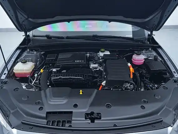 Qin Plus 2024 Honor Edition DM-i 55KM Leading Type купить на сайте DeffCars