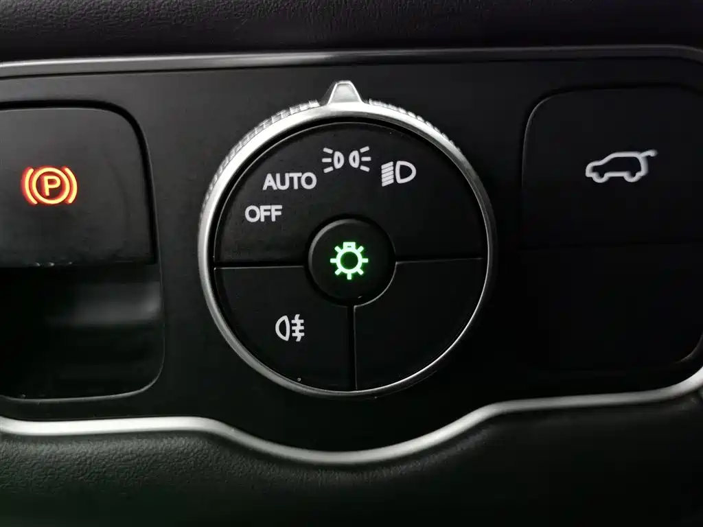 Tiggo 9 2025 2.0T automatic two-wheel drive exclusive version 5 seats купить на сайте DeffCars