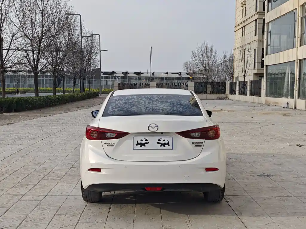 Mazda3 Angkesela 2017 Sedan 1.5L Automatic Comfort Type National V купить на сайте DeffCars