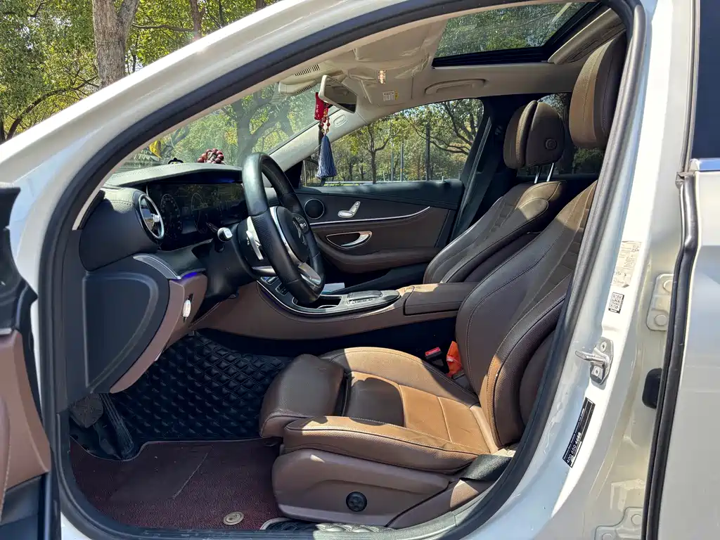 Mercedes-Benz E-Class 2019 E 260 L Sports купить на сайте DeffCars