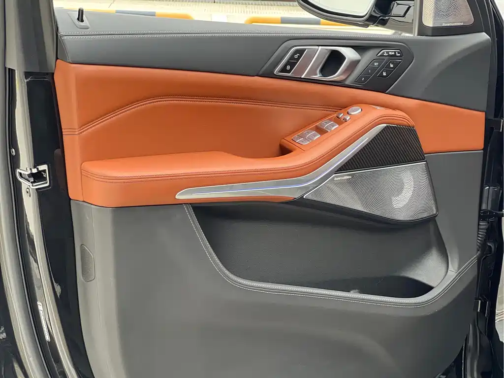 BMW X7 M60i 2023 xDrive M60i купить на сайте DeffCars