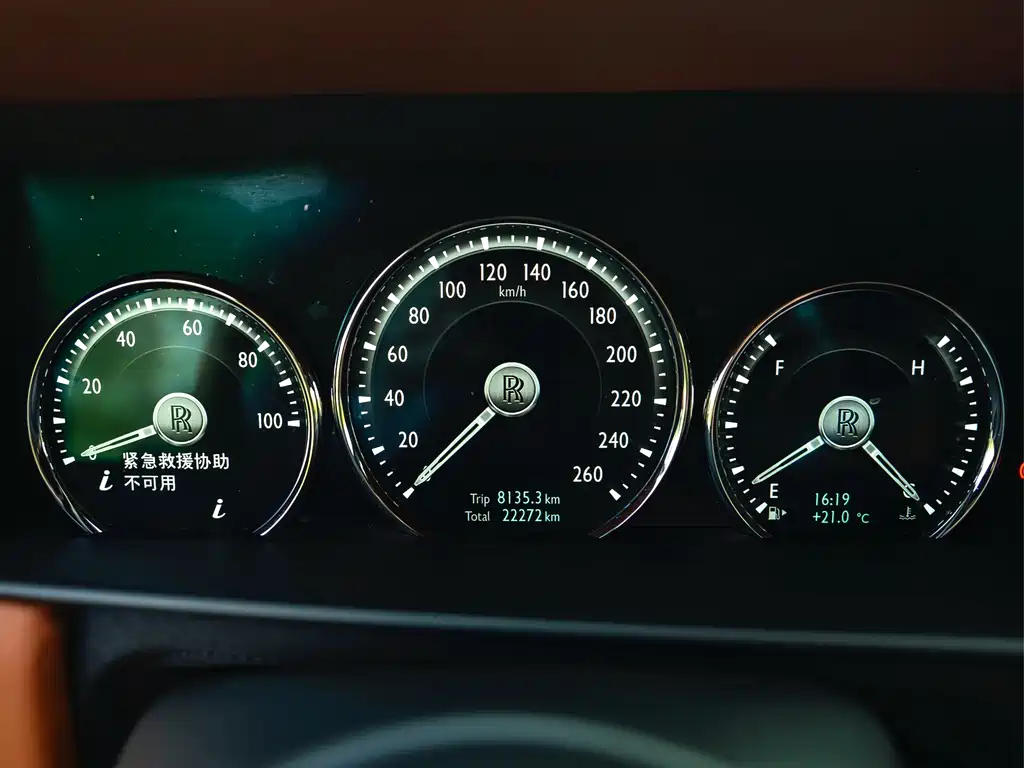Cullinan 2018 five-seater version купить на сайте DeffCars