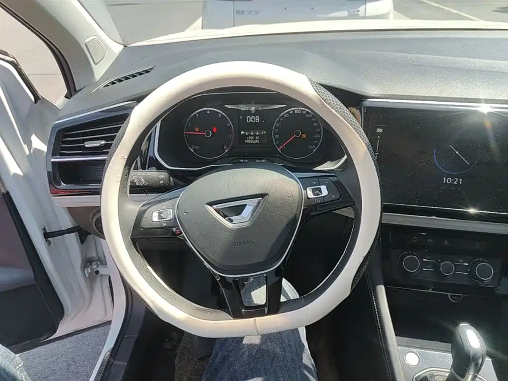 Jetta VS5 2023 280TSI automatic joy model купить на сайте DeffCars