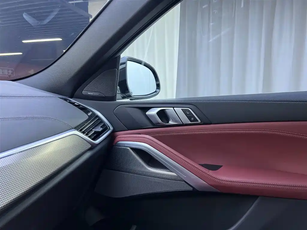 BMW X6 2021 xDrive40i M Sports Package купить на сайте DeffCars