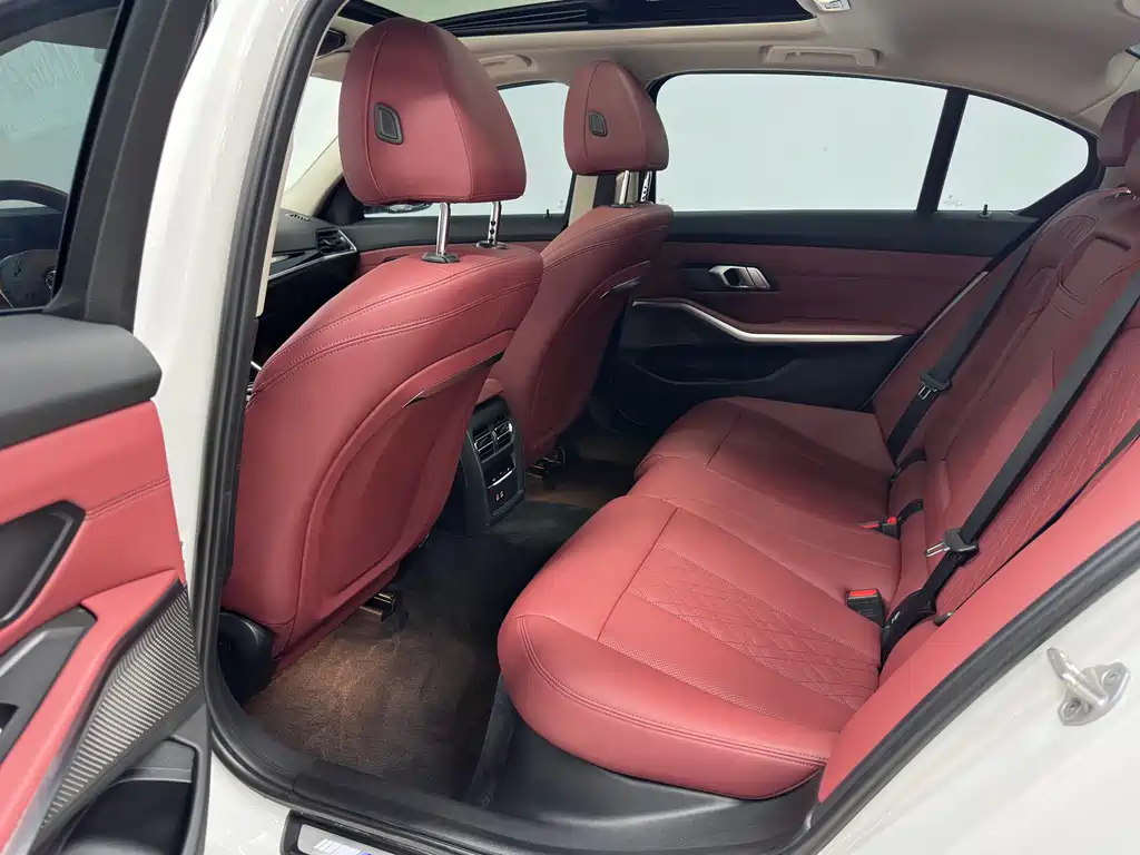 BMW 3 Series 2023 320Li M Sports Package купить на сайте DeffCars