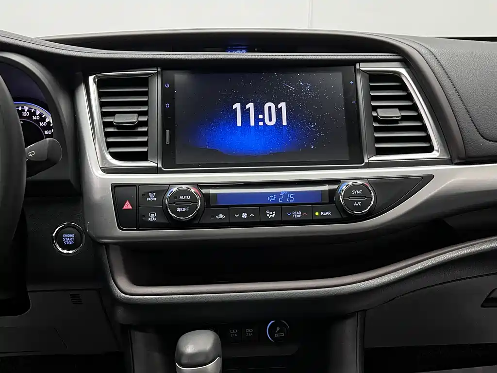 Highlander 2018 2.0T four-wheel drive premium version, 7 seats, National VI купить на сайте DeffCars