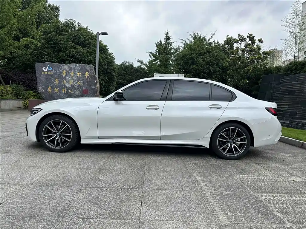BMW 3 Series 2020 320Li M Sports Package купить на сайте DeffCars