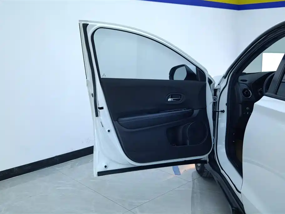Honda XR-V 2019 1.5L CVT Classic Edition National V купить на сайте DeffCars