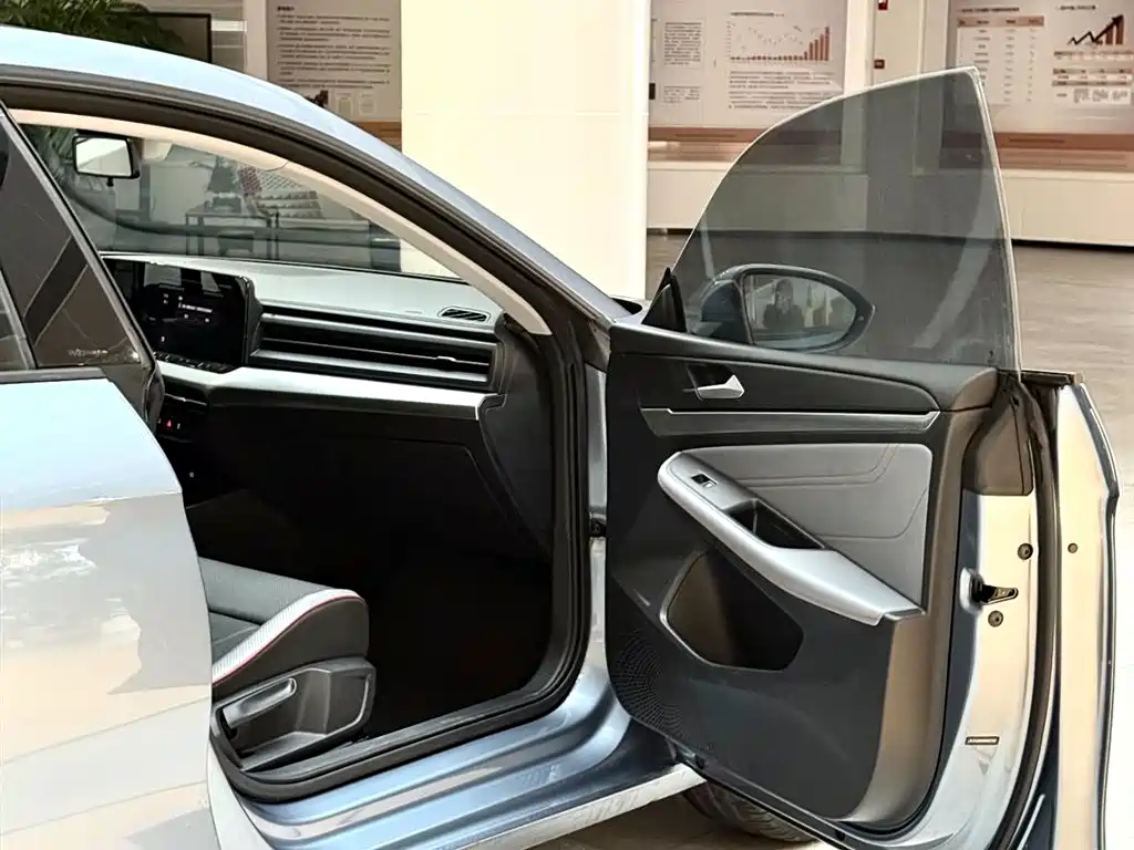 Lingdu 2022 Lingdu L 280TSI DSG spicy version купить на сайте DeffCars