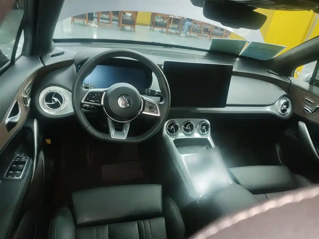 Denza X 2020 PHEV flagship version купить на сайте DeffCars