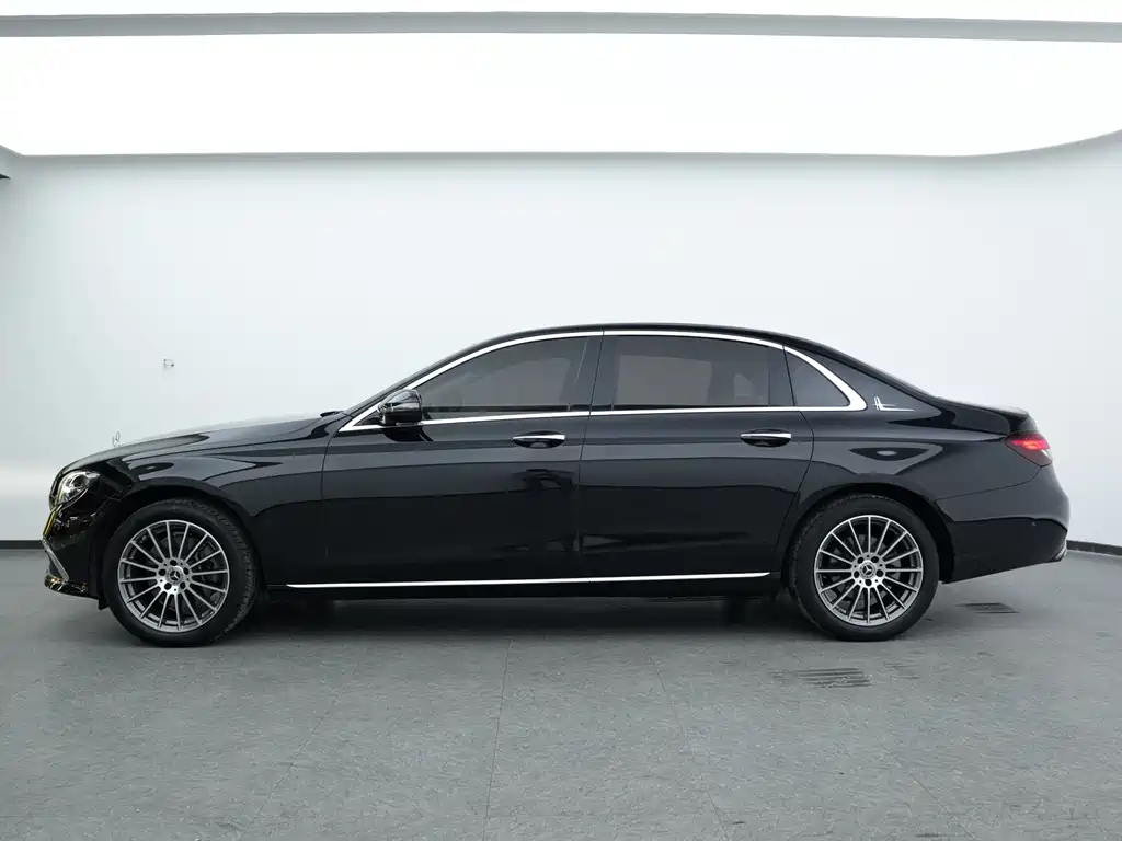Mercedes-Benz E-Class 2022 E 260 L 4MATIC купить на сайте DeffCars