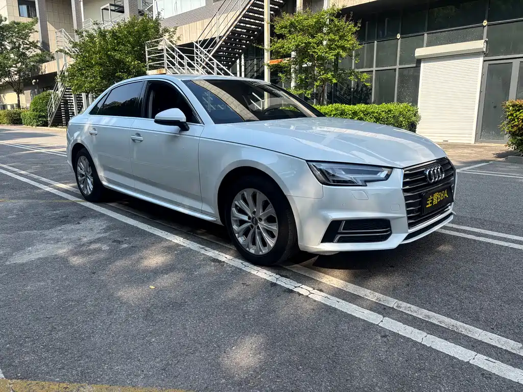 Audi A4L 2019 40 TFSI Enterprising National V купить на сайте DeffCars