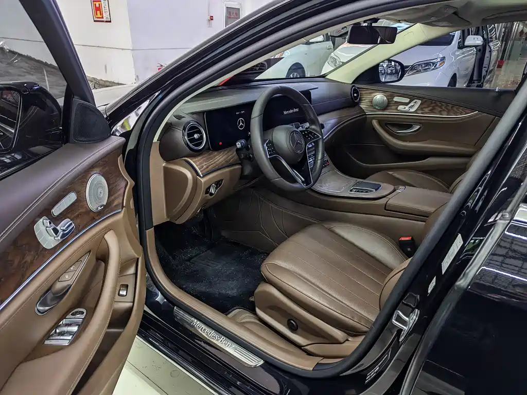 Mercedes-Benz E-Class 2023 facelift E 300 L sporty and stylish купить на сайте DeffCars