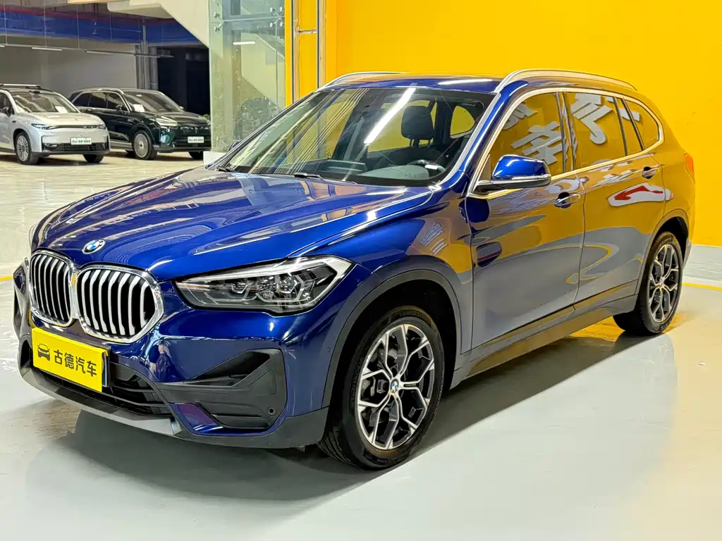 BMW X1 2020 sDrive25Li Leading Model купить на сайте DeffCars