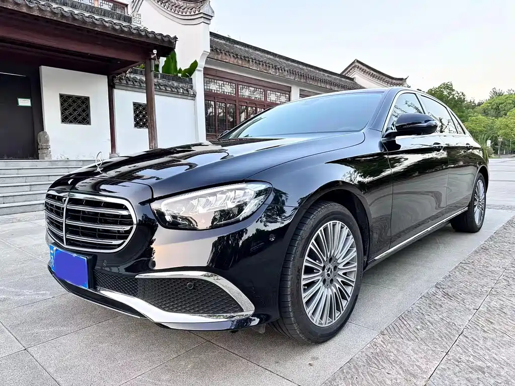 Mercedes-Benz E-Class 2021 E 300 L Luxury Model купить на сайте DeffCars