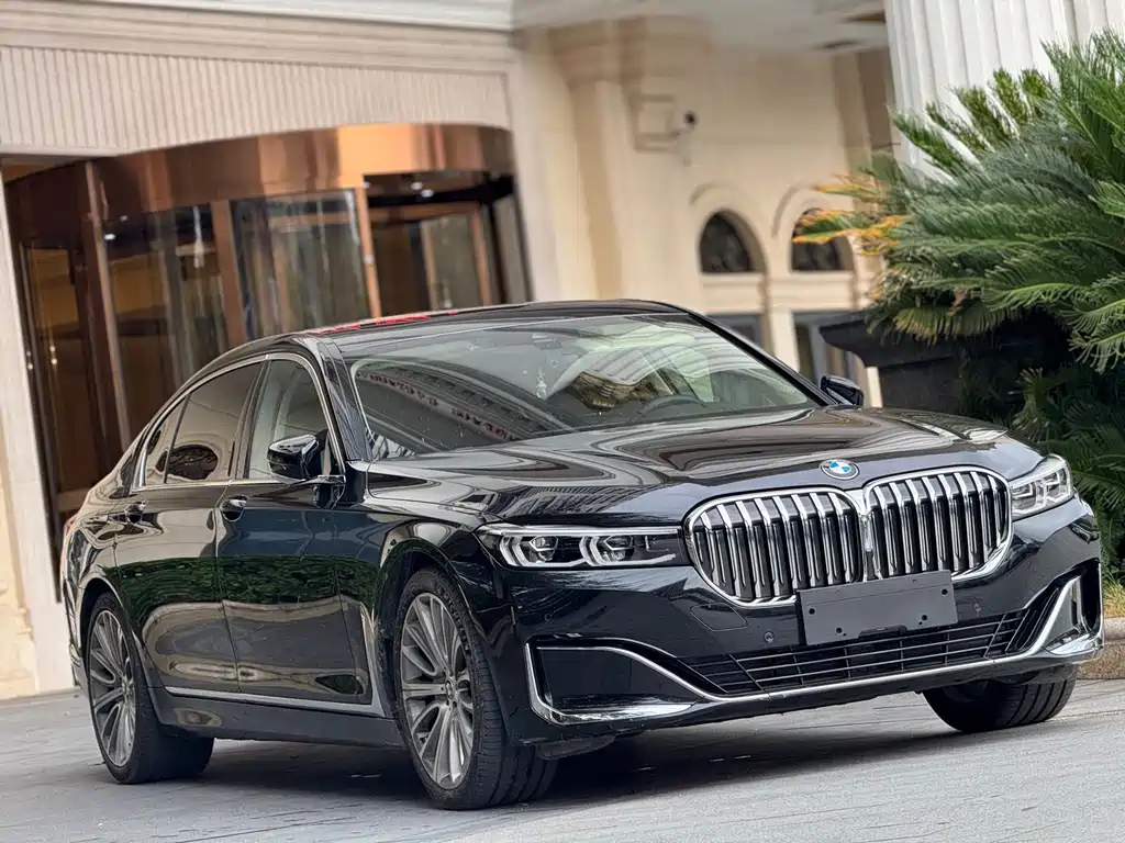 BMW 7 Series 2021 740Li Leading Luxury Package купить на сайте DeffCars