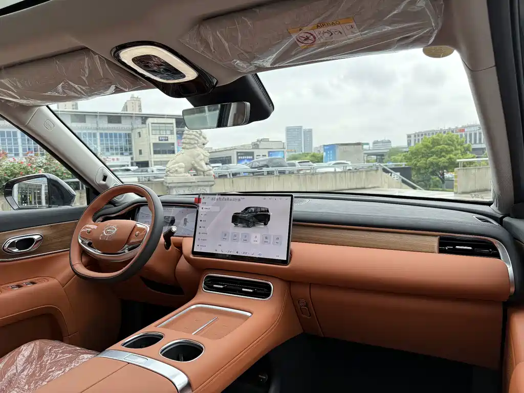 Trumpchi longs for S9 2025 model Qiankun Max 6 seats купить на сайте DeffCars