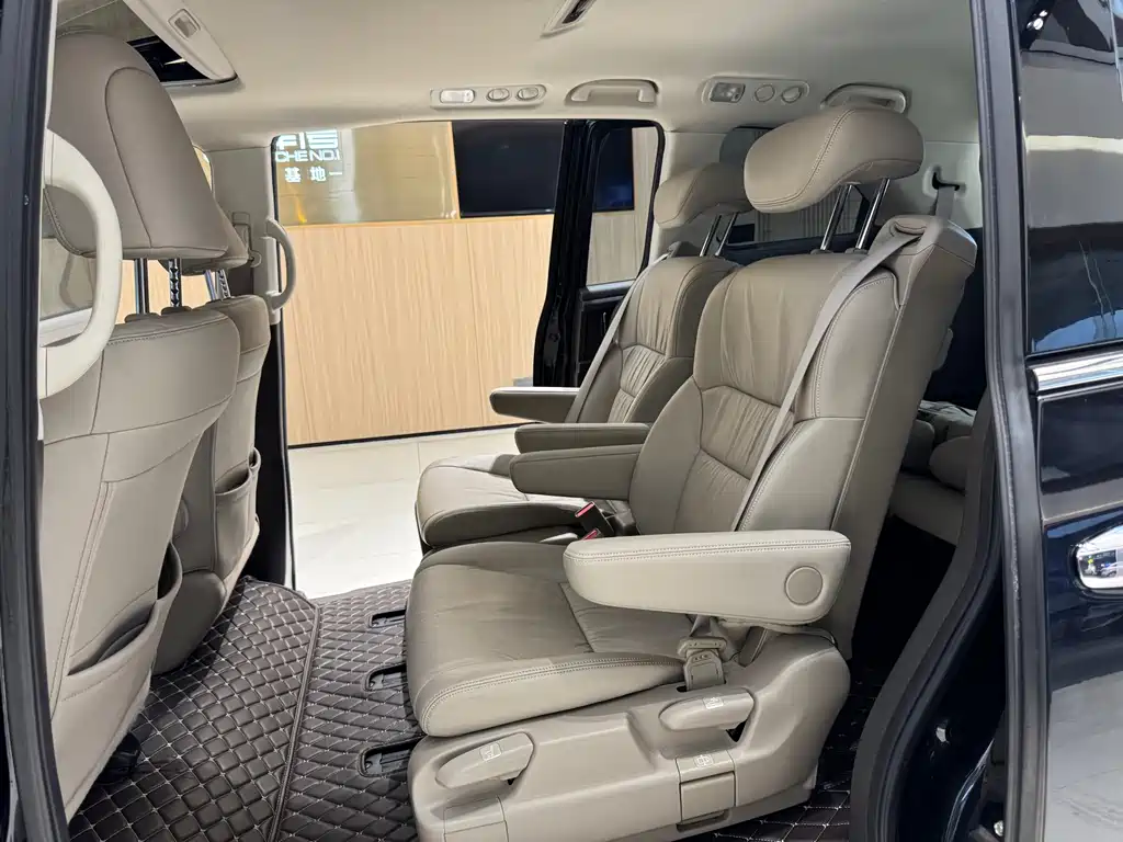 Odyssey 2017 2.4L Deluxe Edition купить на сайте DeffCars