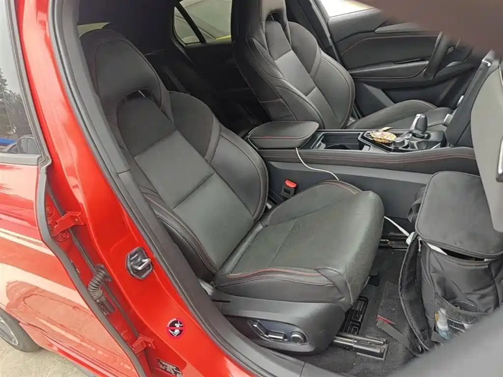 Lynk & Co 03 2019 1.5TD DCT Pro version National VI купить на сайте DeffCars