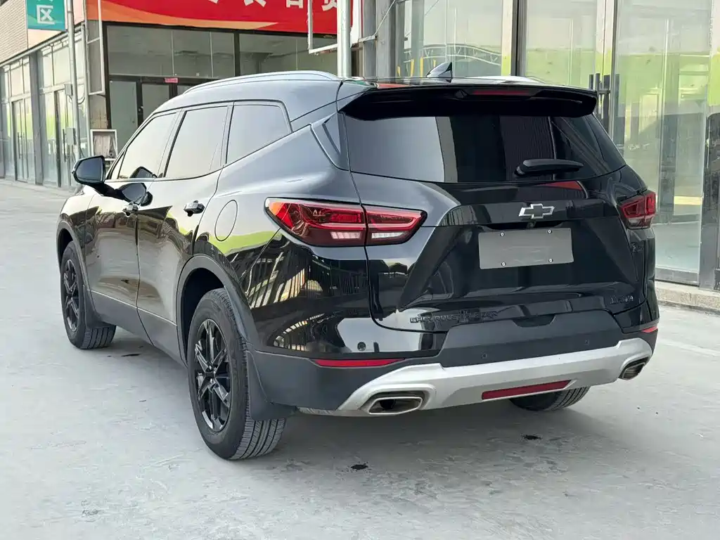Trailblazer 2023 light hybrid 650T version купить на сайте DeffCars