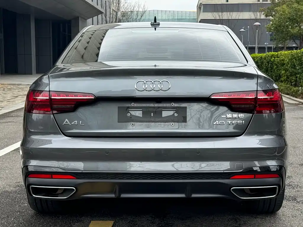 Audi A4L 2023 40 TFSI luxury and dynamic model купить на сайте DeffCars