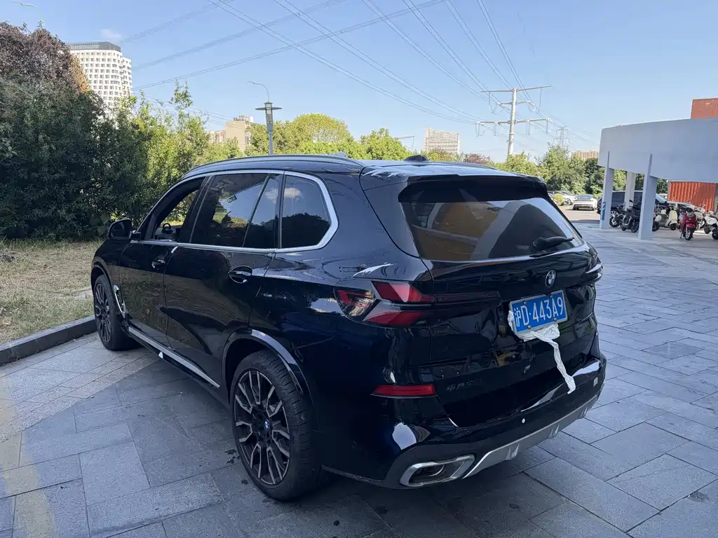 BMW X5 2023 xDrive 40Li M Sports Package купить на сайте DeffCars