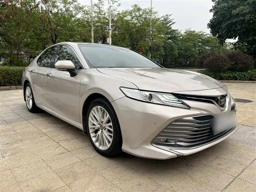 Camry 2019 facelift 2.5G Deluxe Edition купить на сайте DeffCars