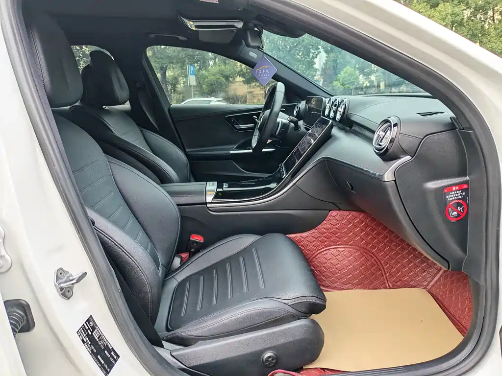 Mercedes-Benz C-Class 2023 Modification 2 C 260 L Sports Edition купить на сайте DeffCars