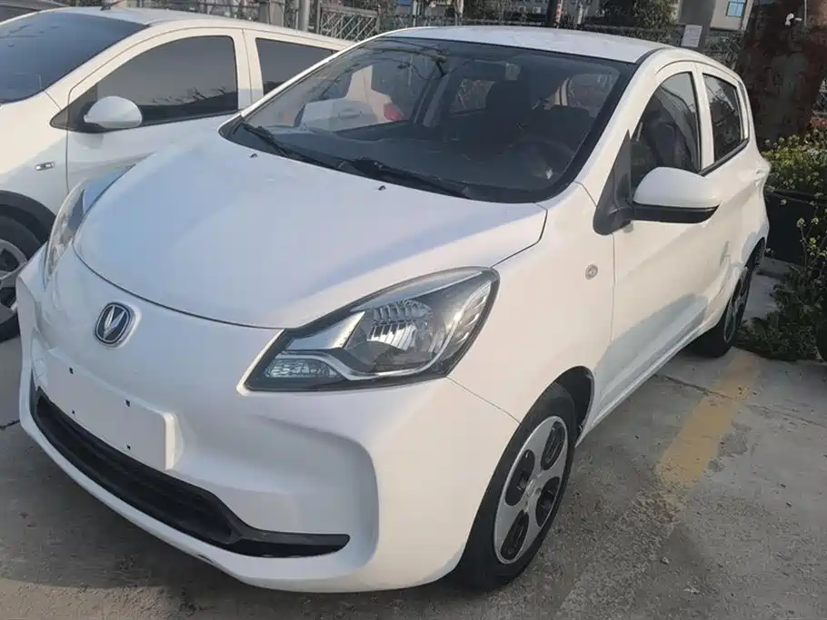 Changan Benben E-Star 2021 National Edition Xinyue Edition Lithium Iron Phosphate (31.86kWh) купить на сайте DeffCars
