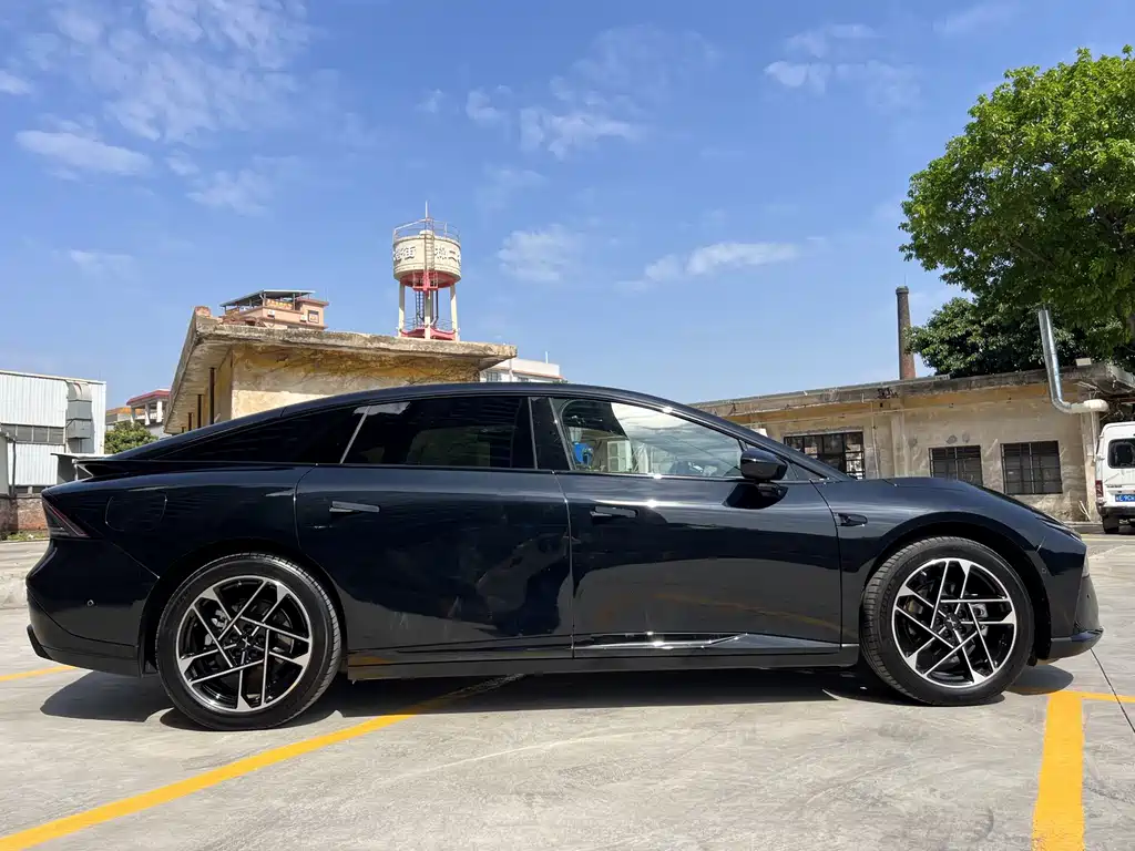 Xpeng P7+ 2024 Long Battery Life Max купить на сайте DeffCars