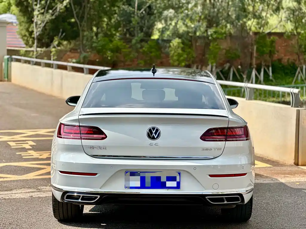 FAW-Volkswagen CC 2021 380TSI eye-catching version купить на сайте DeffCars
