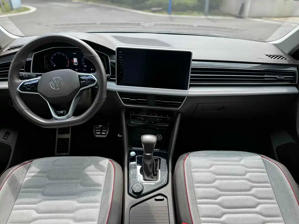 Tiguan L 2021 380TSI automatic four-wheel drive R-Line flagship version 7 seats купить на сайте DeffCars
