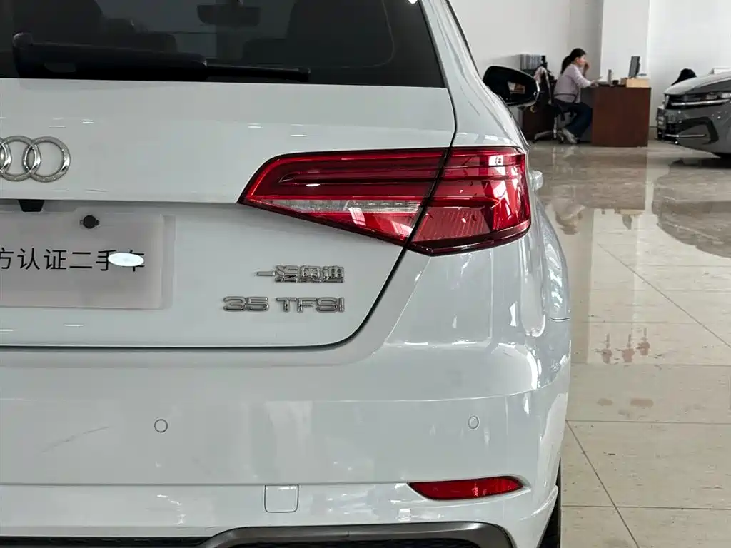 Audi A3 2020 Sportback 35 TFSI Fashion Type National VI купить на сайте DeffCars