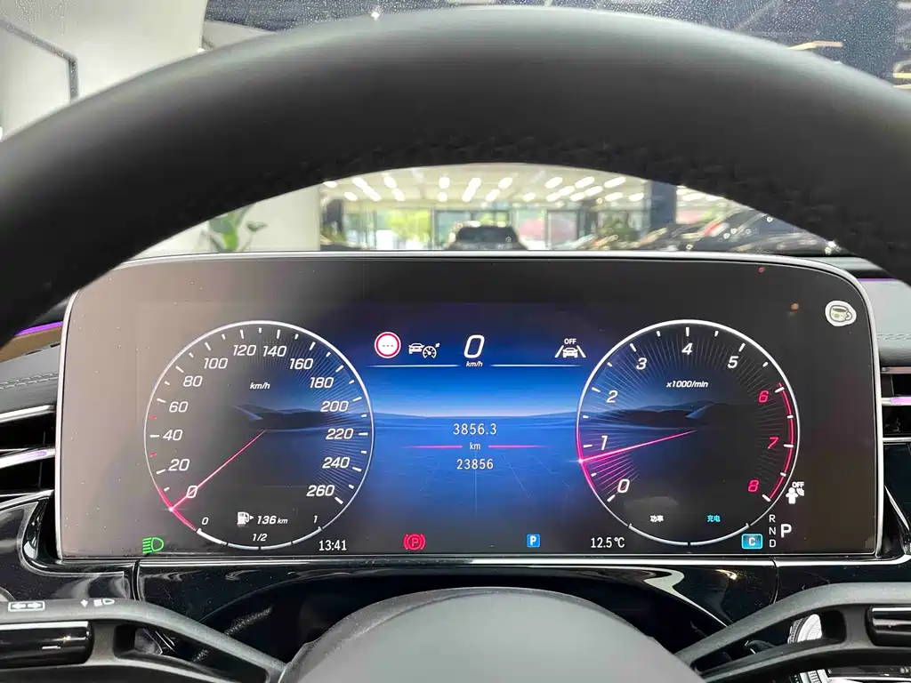 Mercedes-Benz E-Class 2025 E 300 L Luxury Model купить на сайте DeffCars