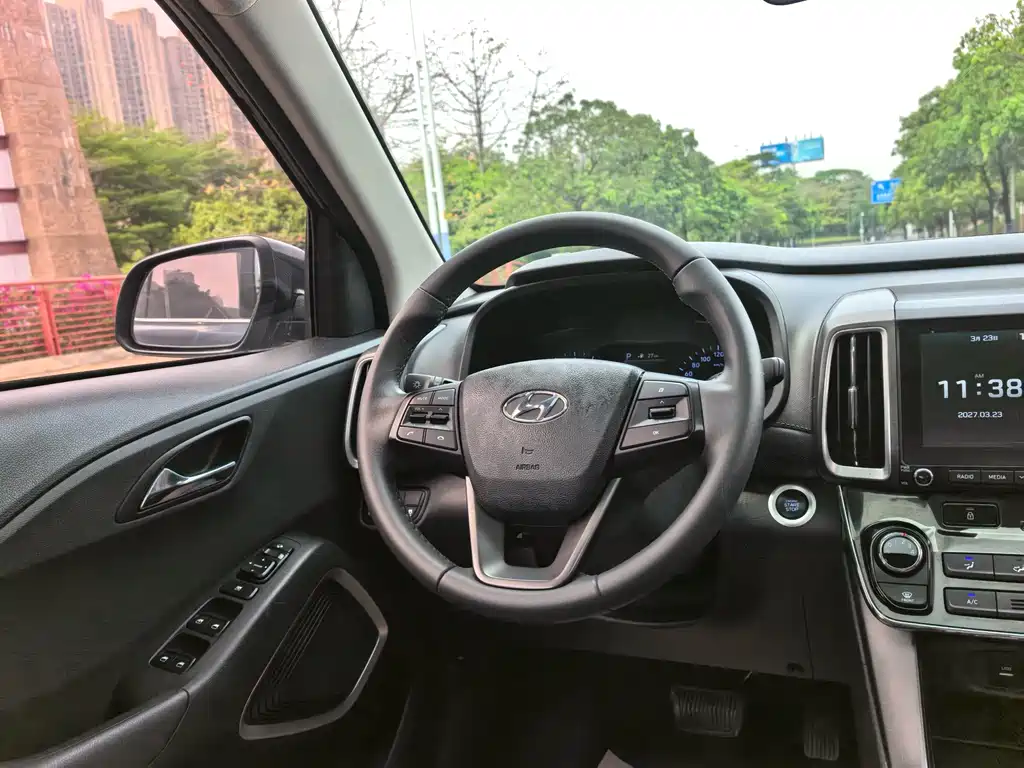 Beijing Hyundai ix35 2019 2.0L automatic two-wheel drive Zhiyong·Enjoy Edition National VI купить на сайте DeffCars