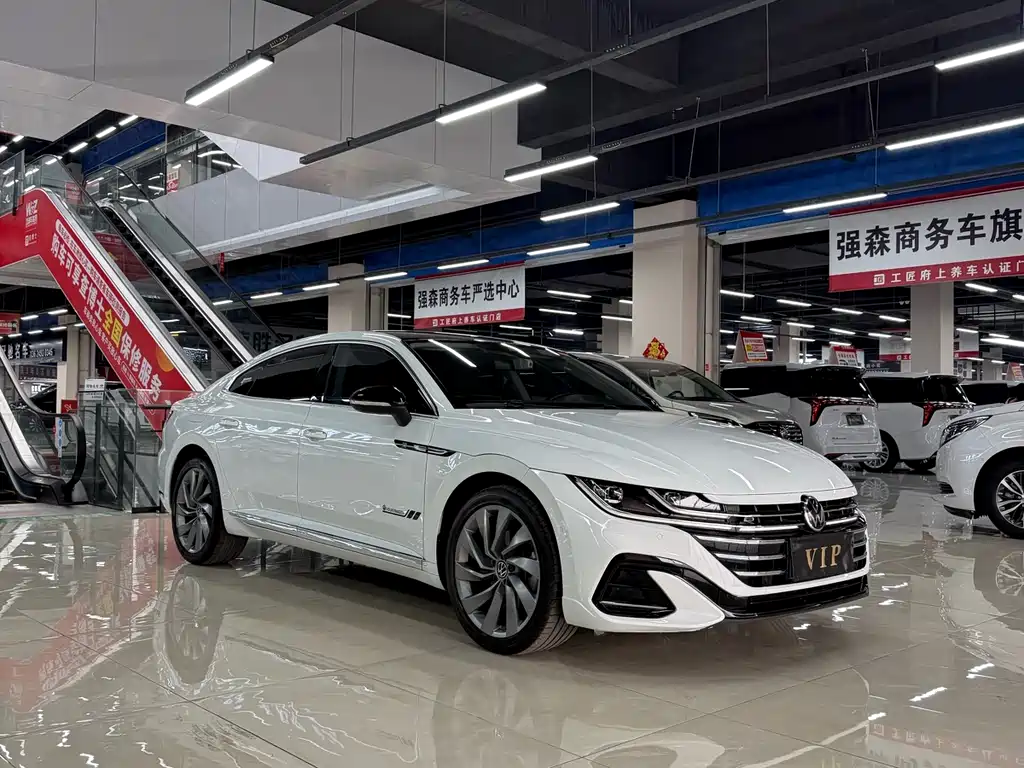FAW-Volkswagen CC 2021 380TSI eye-catching version купить на сайте DeffCars