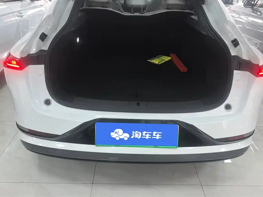 Changan Qiyuan A07 2023 model extended range 200 Max купить на сайте DeffCars