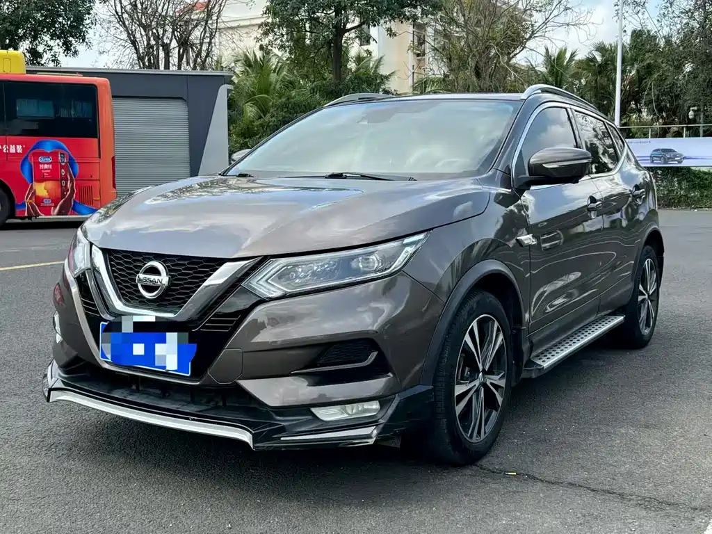Qashqai 2019 2.0L CVT Deluxe Edition купить на сайте DeffCars