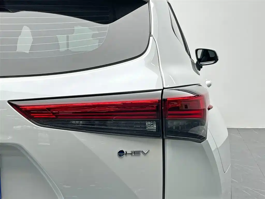 Highlander 2024 2.5L smart electric hybrid dual-engine two-wheel drive elite version 5 seats купить на сайте DeffCars