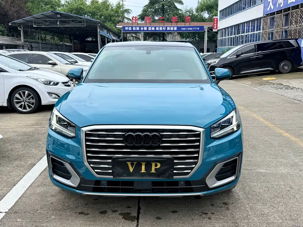 Audi Q2L 2018 35 TFSI Luxurious and Elegant National V купить на сайте DeffCars
